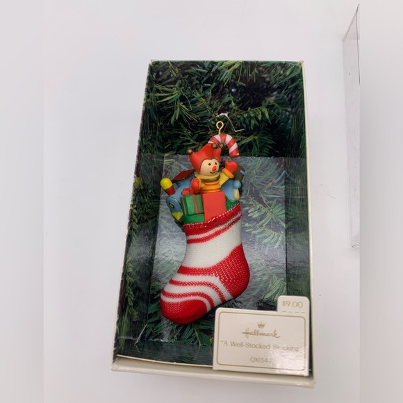 Hallmark 1981 “A Well-Stocked Stocking” Tree Trimmer Keepsake Ornament NIB - Picture 2 of 9